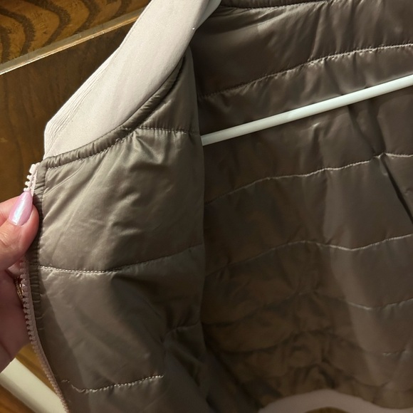 Lululemon Non-Stop Bomber *Reversible Porcelain Pink - Picture 7 of 12